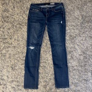 Aeropostale ripped skinny jeans